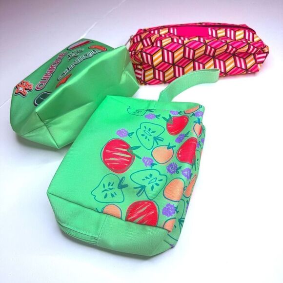 Set of (3) Clinique Makeup Bags – Bright Prints & Zip Closure Travel Cosmetic Po - Picture 3 of 7